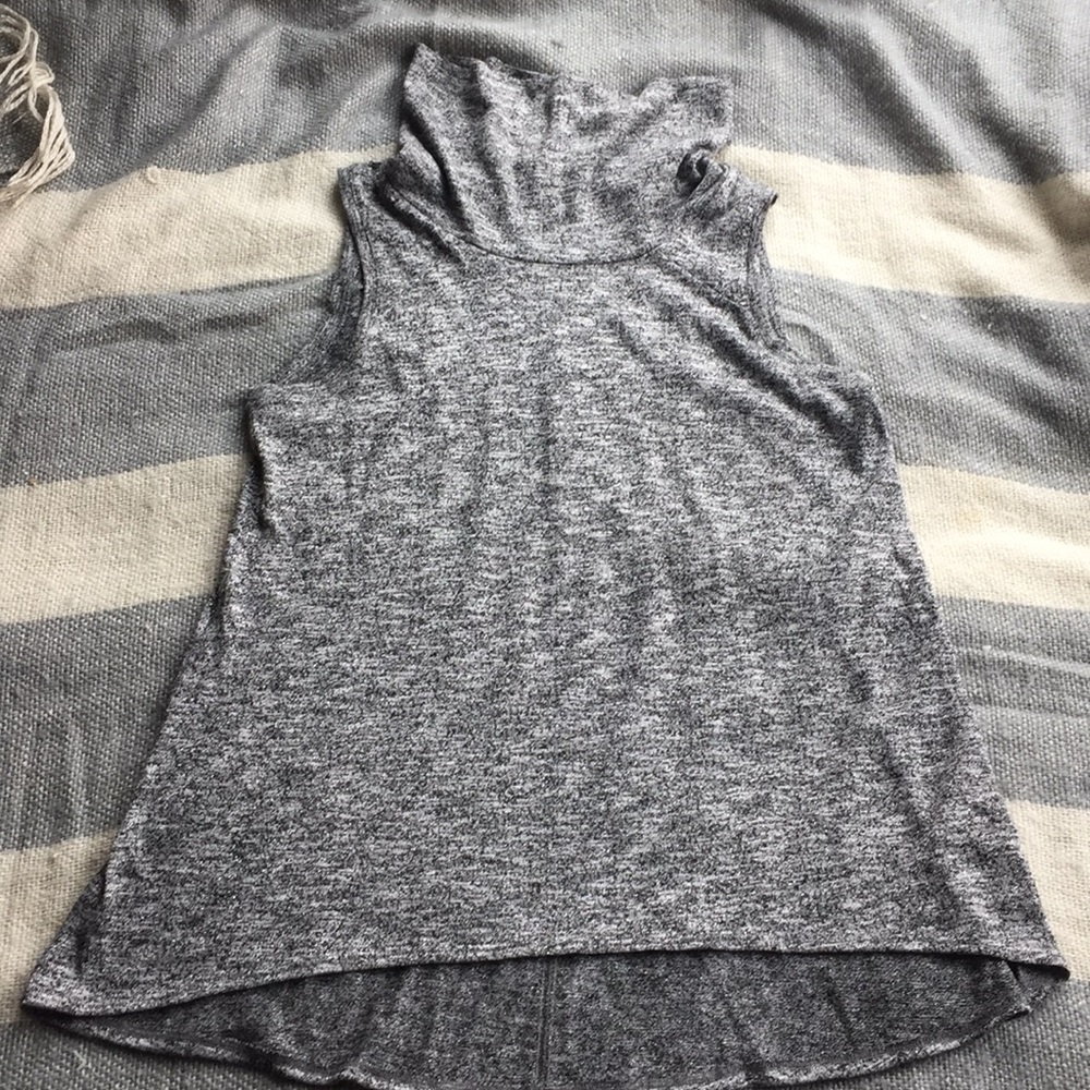 Vince Sleeveless Shimmery Loose Turtleneck Top